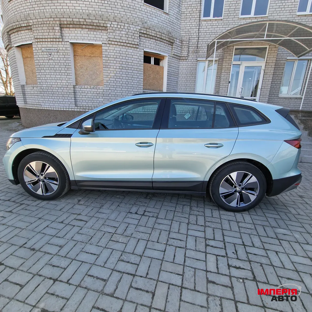 Skoda Enyaq - фото 5