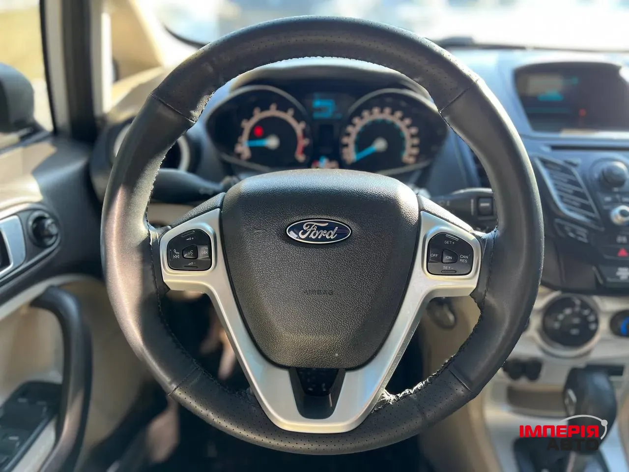 Ford Fiesta - фото 5