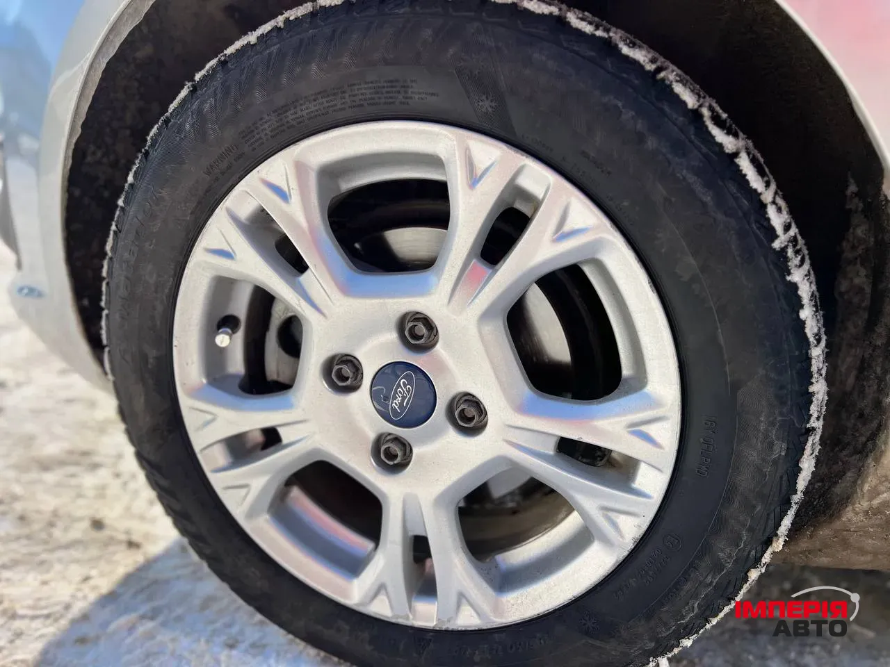 Ford Fiesta - фото 7