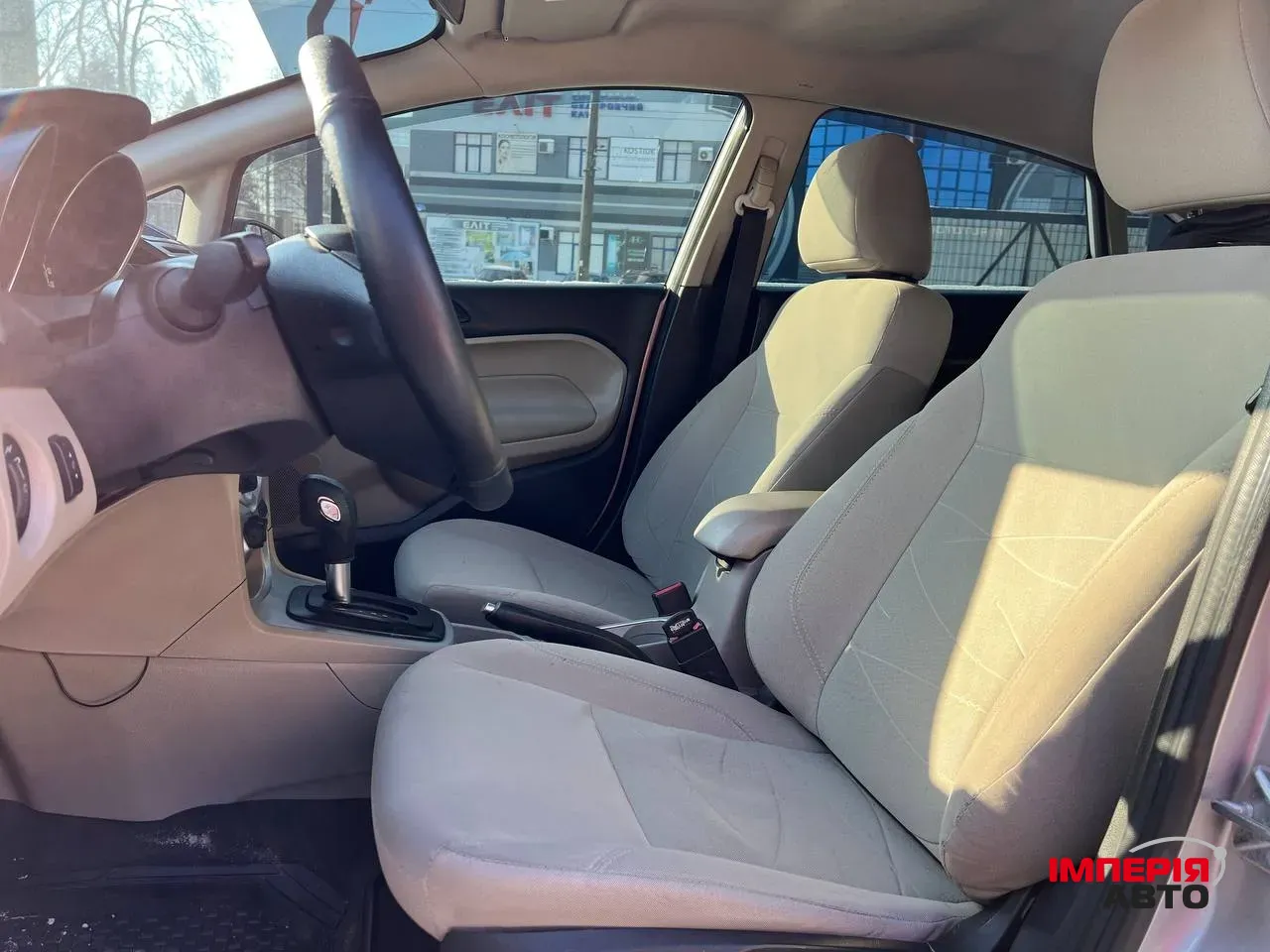 Ford Fiesta - фото 3