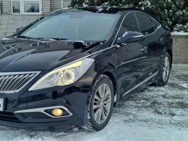 Hyundai Grandeur - фото 3