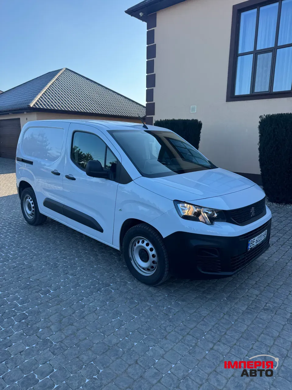 Peugeot Partner - фото 2