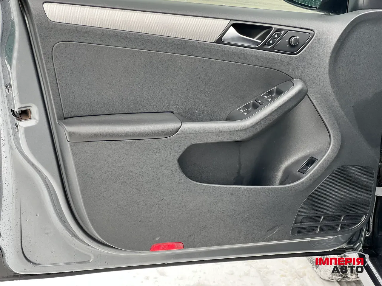 Volkswagen Jetta - фото 9