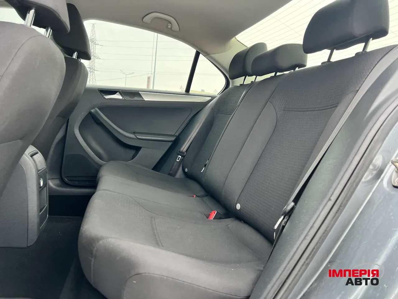 Volkswagen Jetta - фото 15