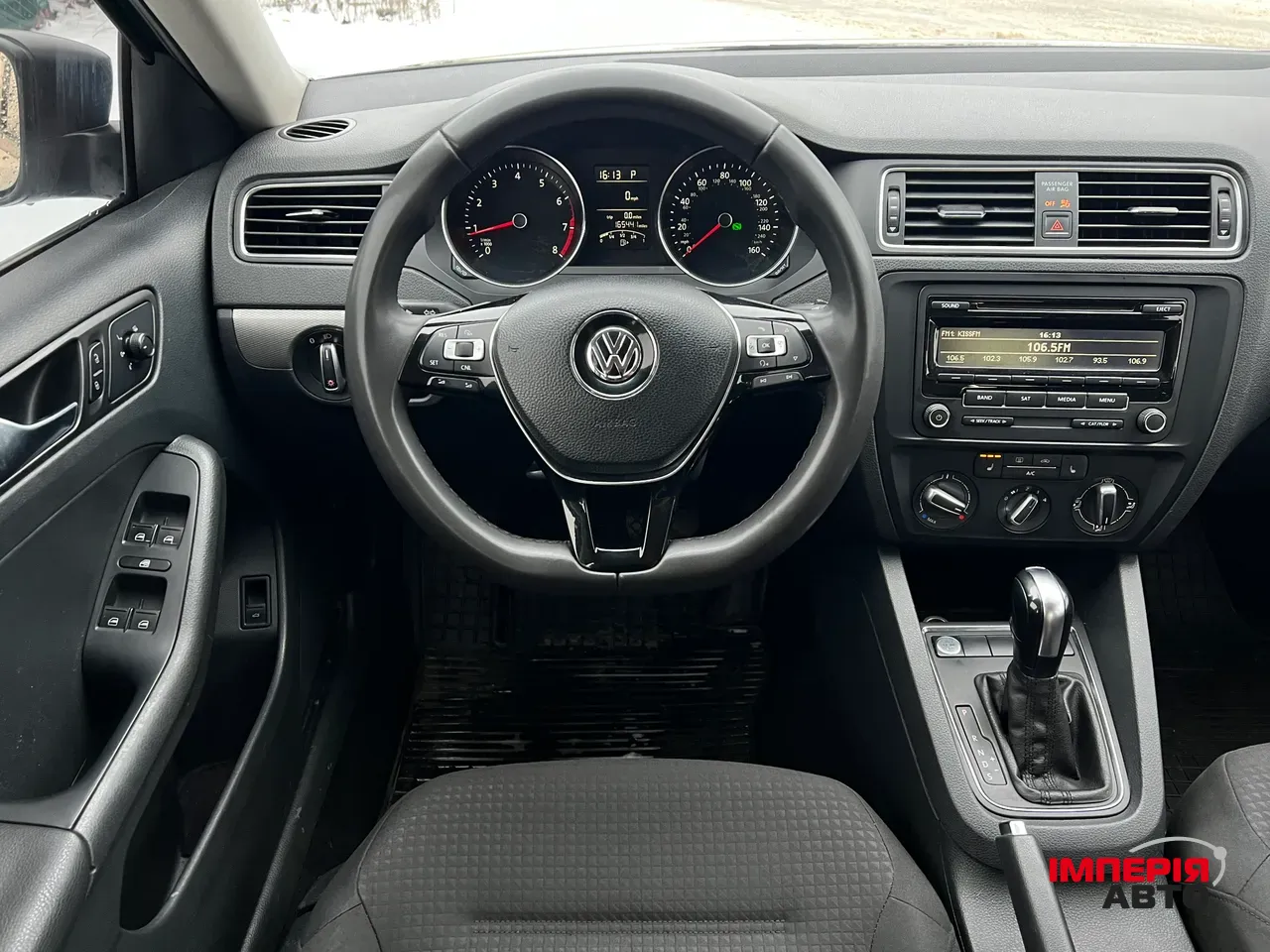 Volkswagen Jetta - фото 18