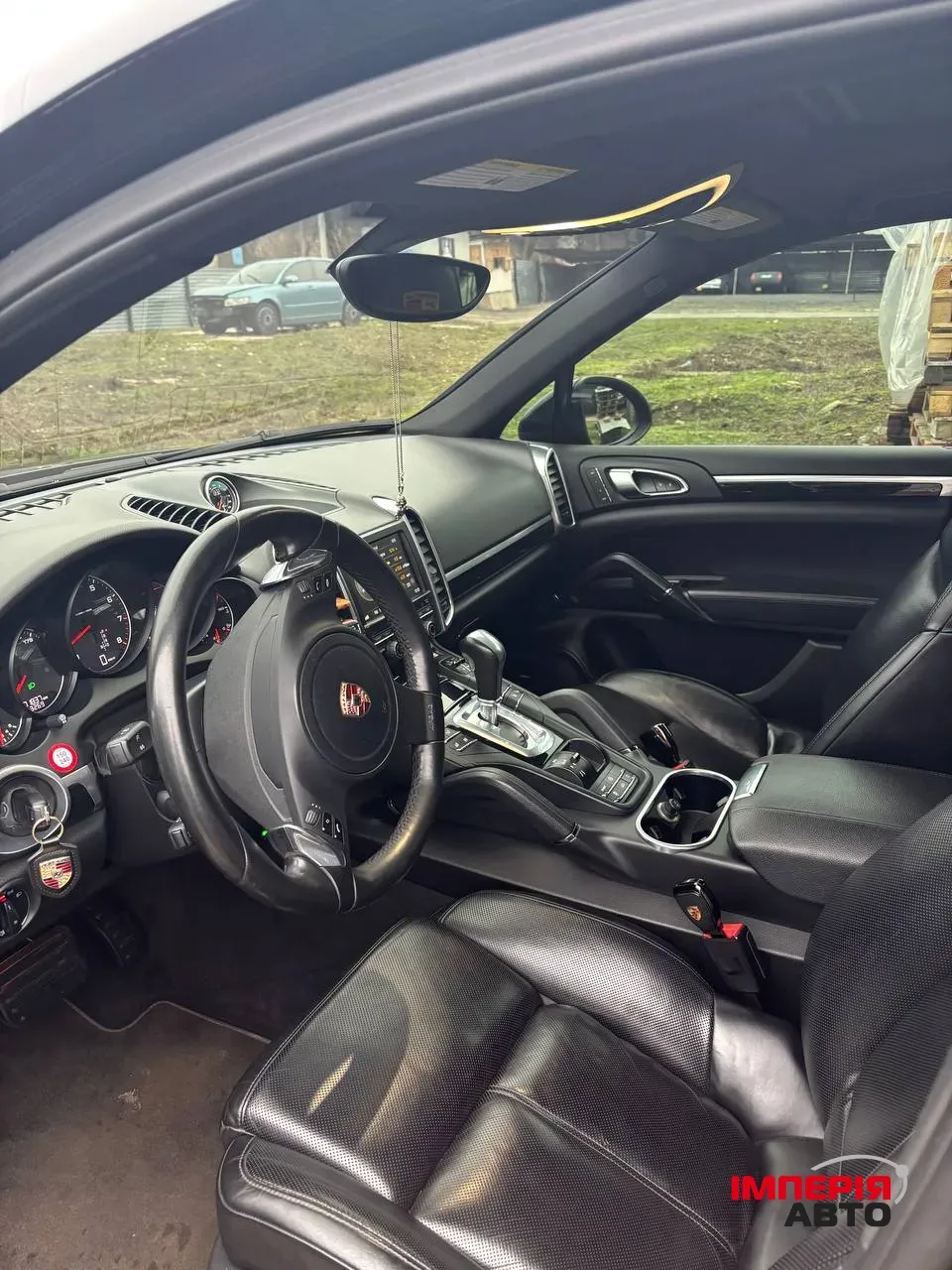 Porsche Cayenne - фото 6