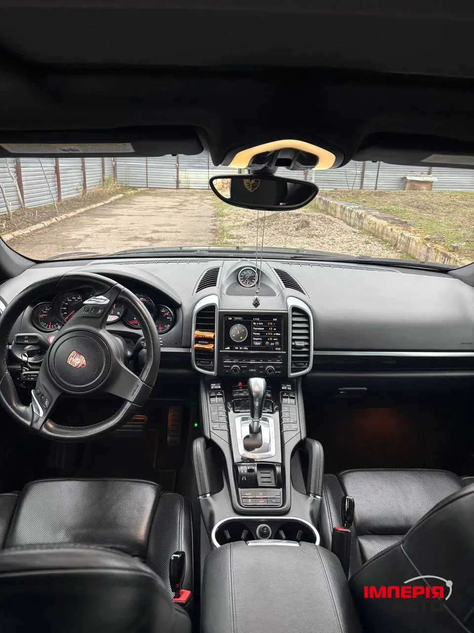 Porsche Cayenne - фото 12