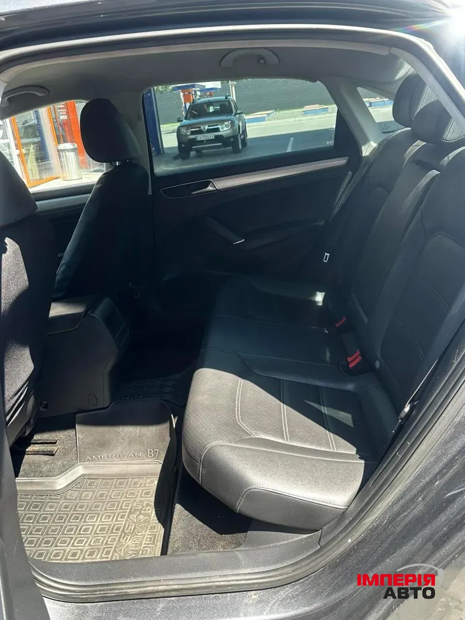 Volkswagen Passat - фото 16