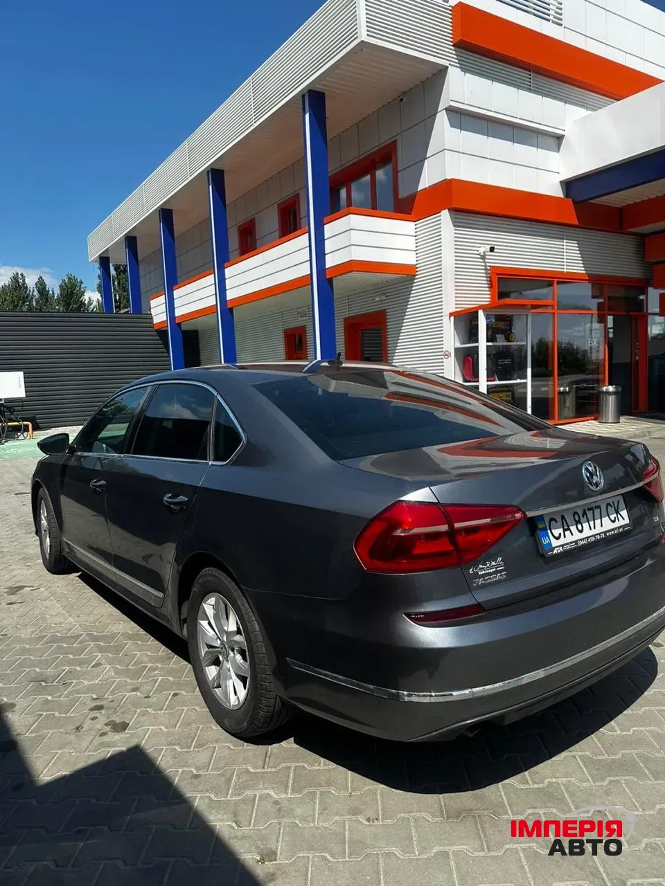 Volkswagen Passat - фото 2