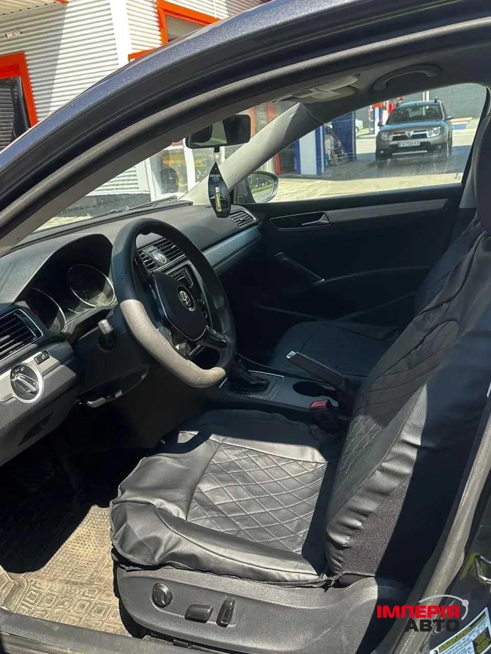 Volkswagen Passat - фото 17