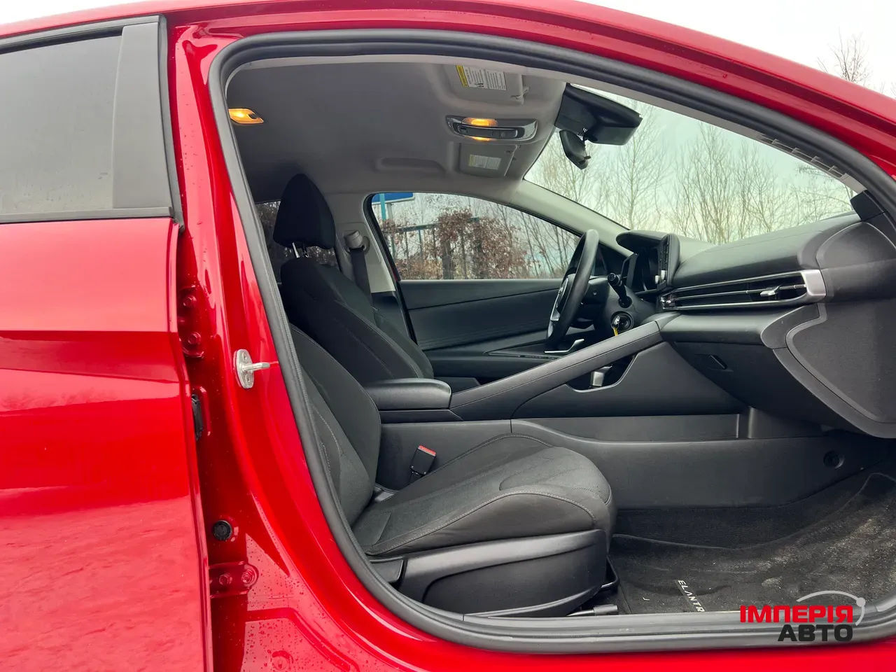 Hyundai Elantra - фото 25