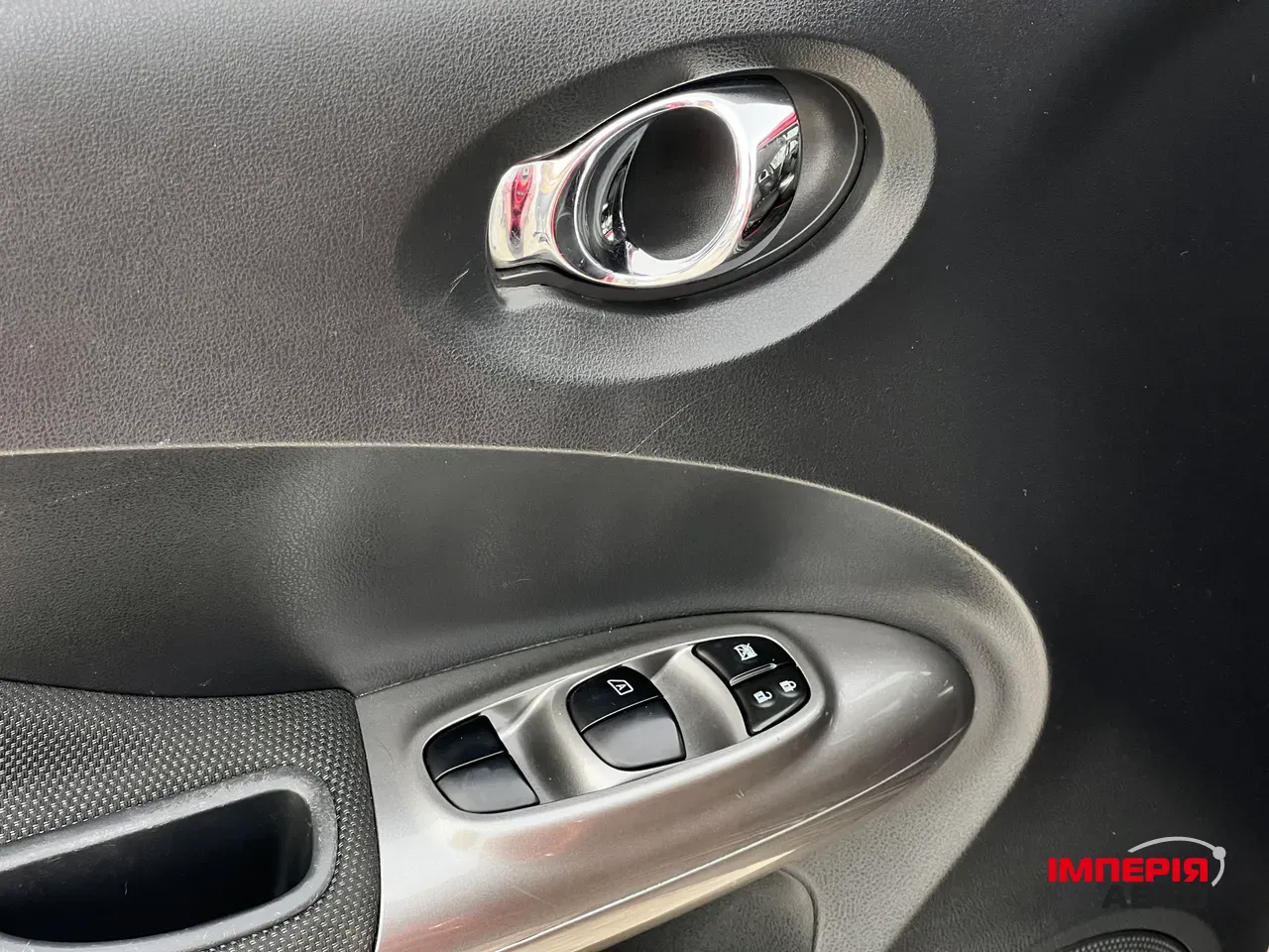 Nissan Juke - фото 11