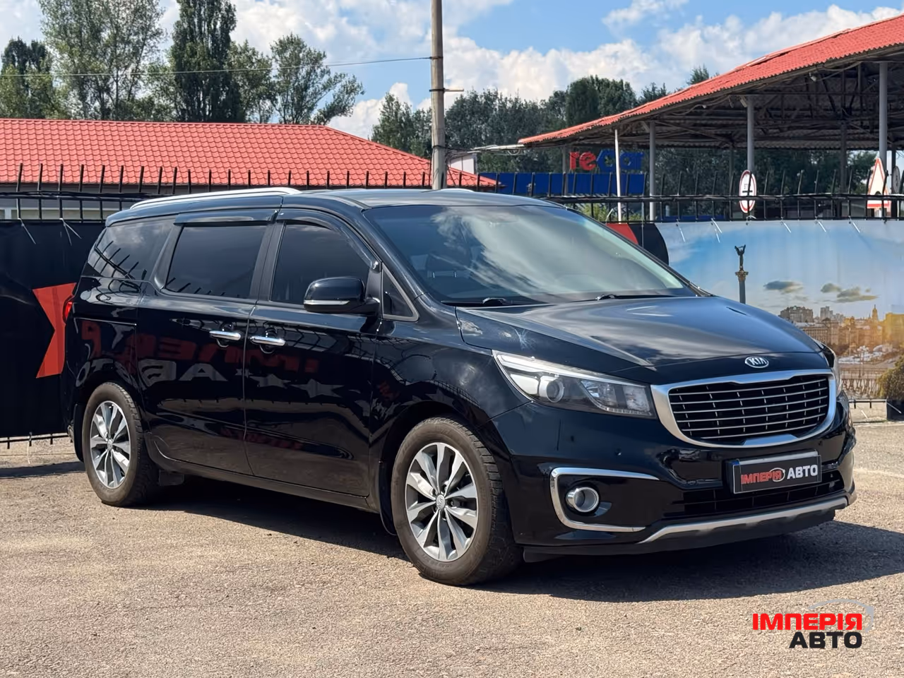 Kia Carnival - фото 3