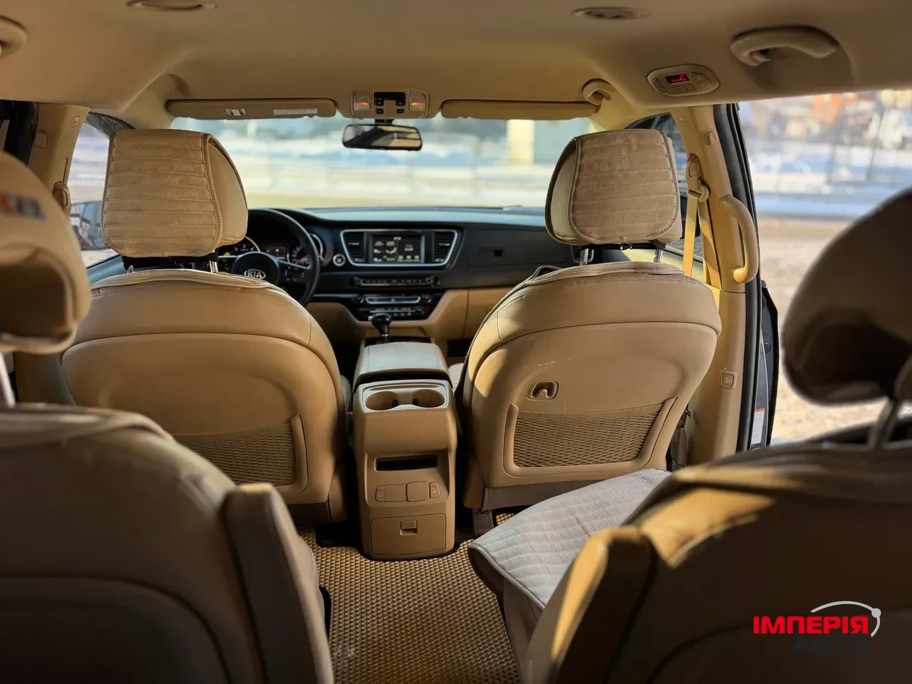 Kia Carnival - фото 13