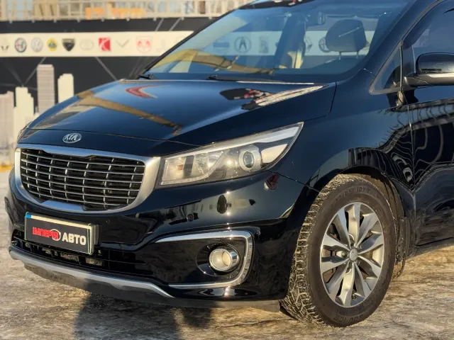 Kia Carnival - фото 4