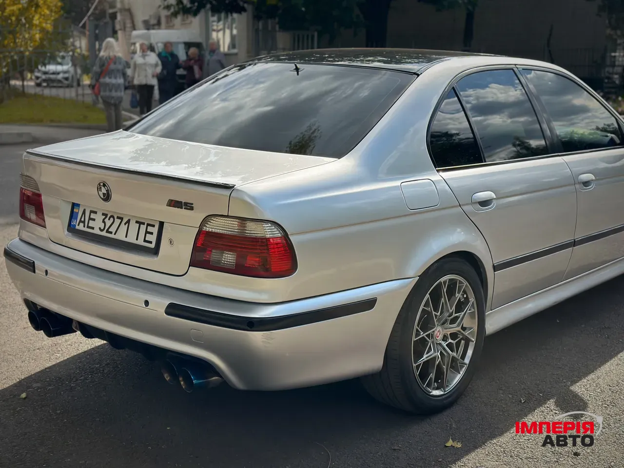 BMW 5 серії - фото 7