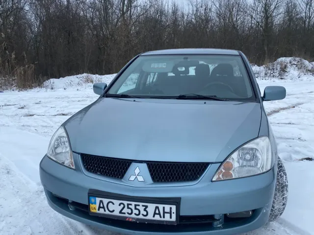 Mitsubishi Lancer - фото 2