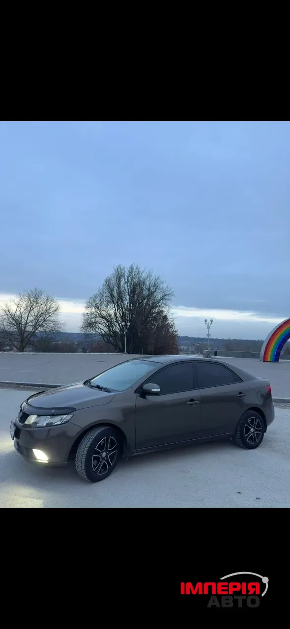 Kia Cerato - фото 4