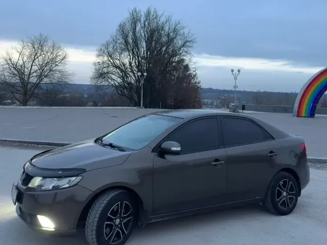 Kia Cerato - фото 4