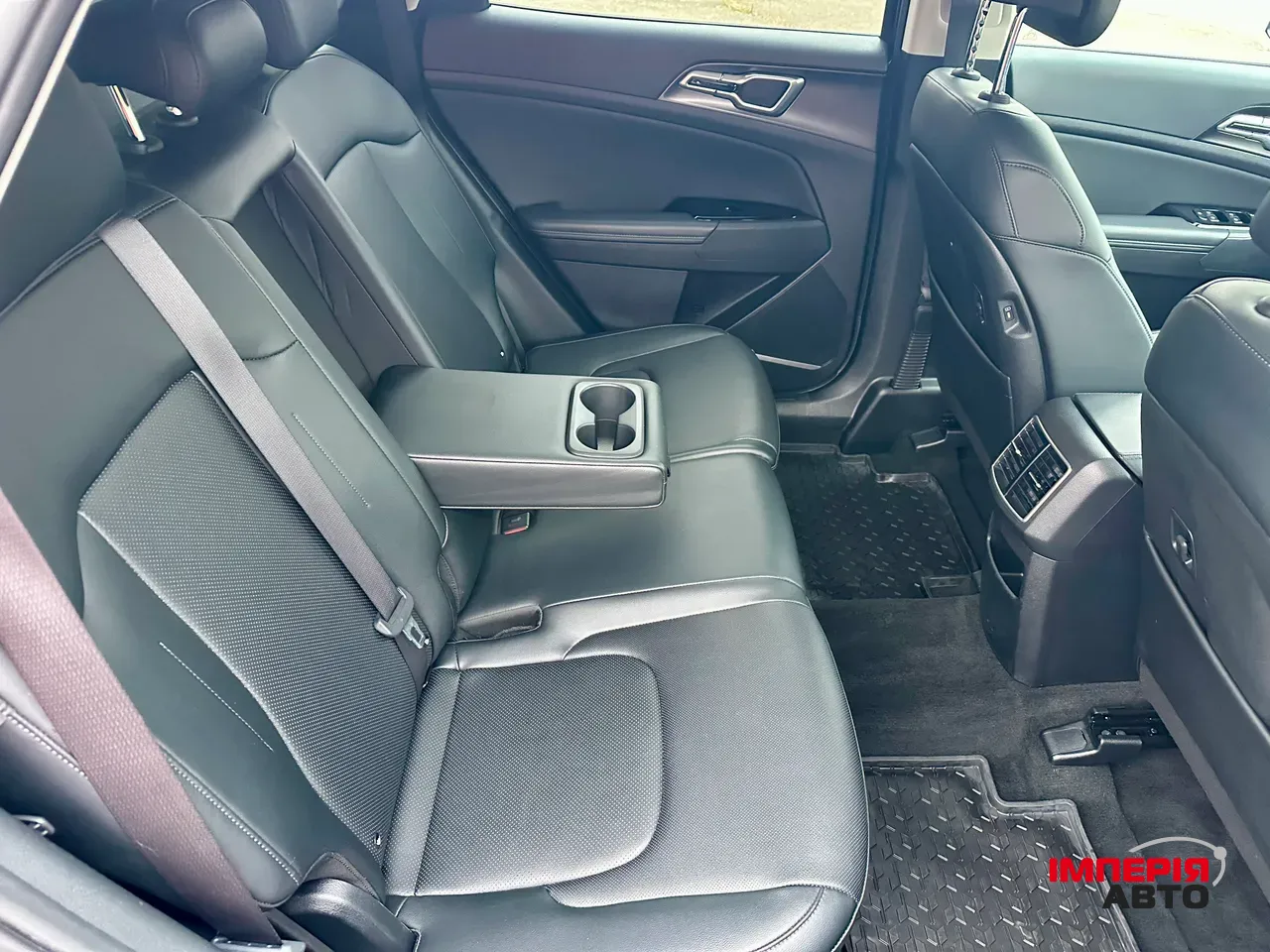 Kia Sportage - фото 8