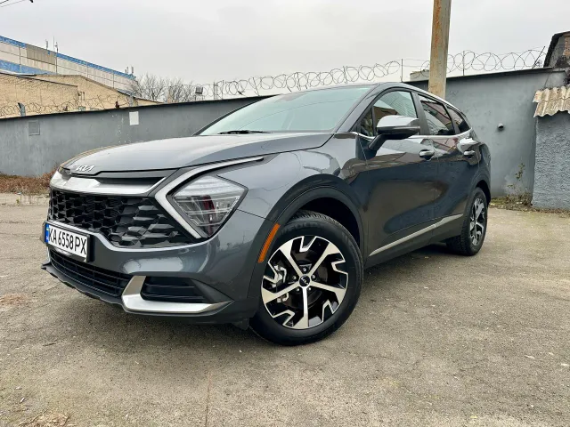 Kia Sportage - фото 1