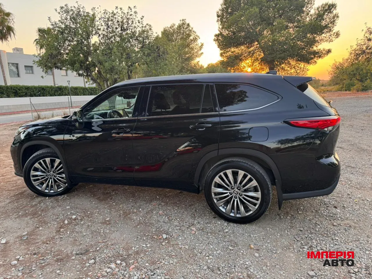 Toyota Highlander - фото 5