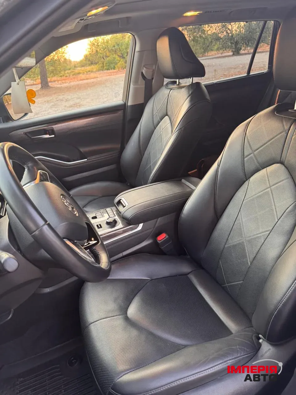 Toyota Highlander - фото 16