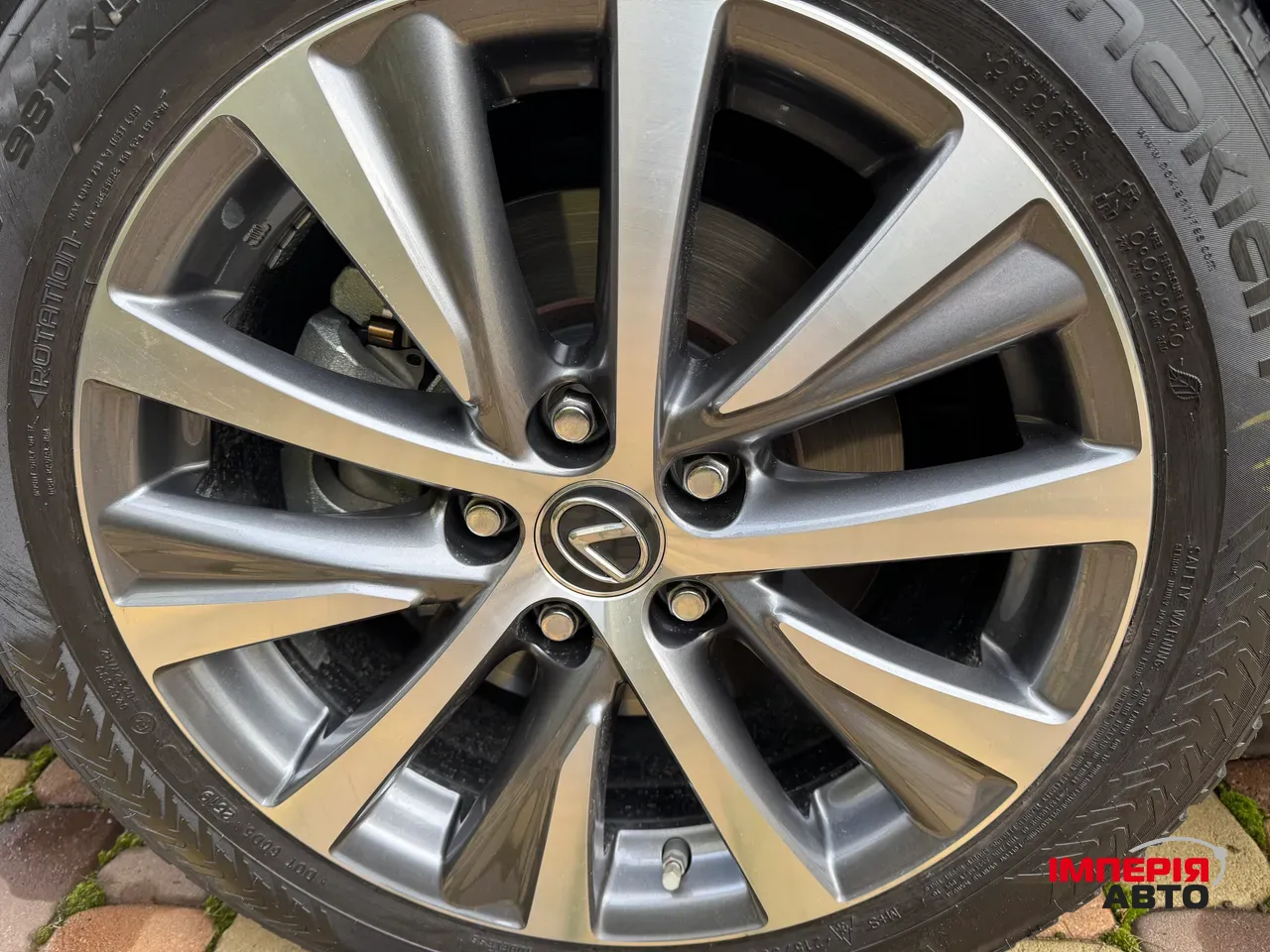 Lexus ES - фото 31