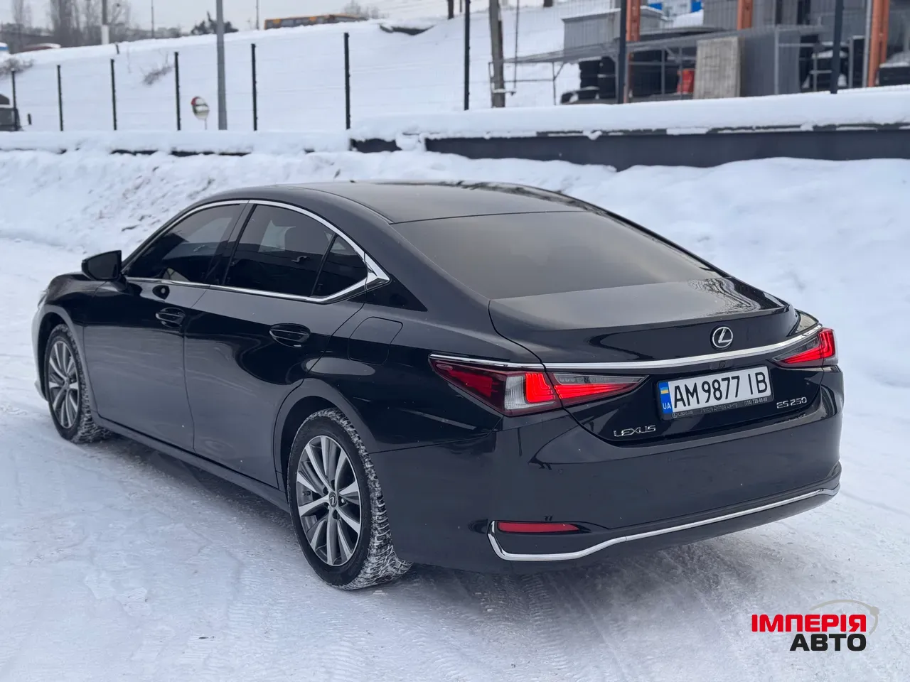 Lexus ES - фото 6