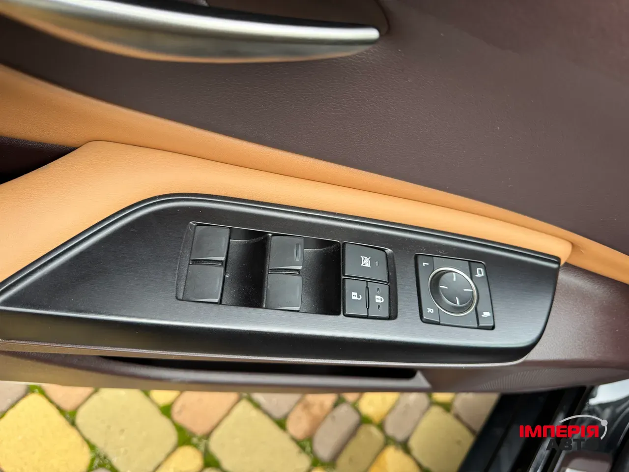 Lexus ES - фото 17