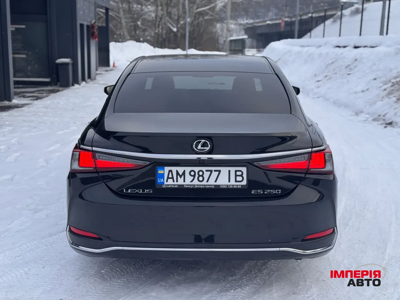 Lexus ES - фото 7