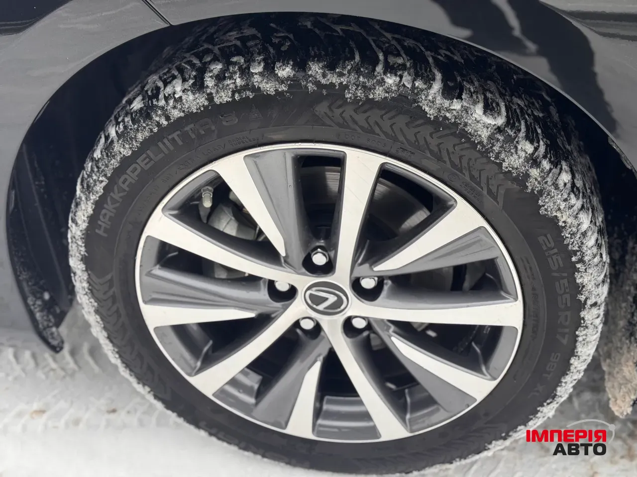 Lexus ES - фото 10