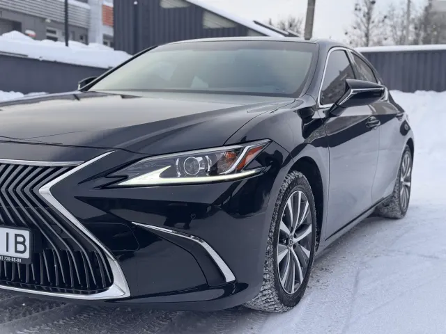 Lexus ES - фото 4