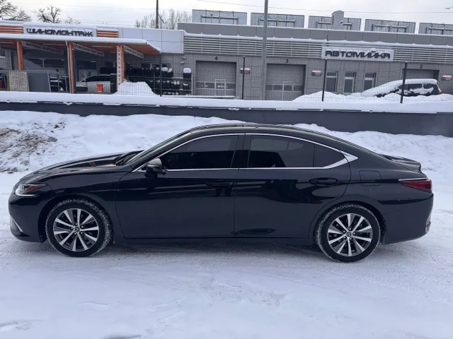 Lexus ES - фото 5