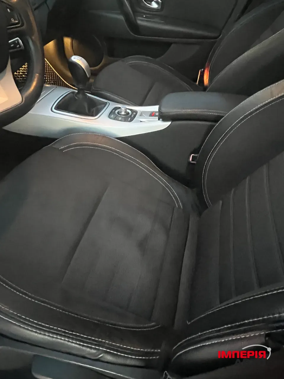 Renault Laguna - фото 8