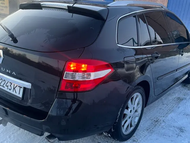 Renault Laguna - фото 5