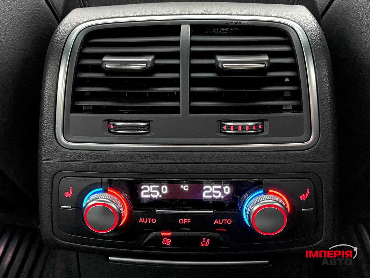 Audi A7 - фото 28