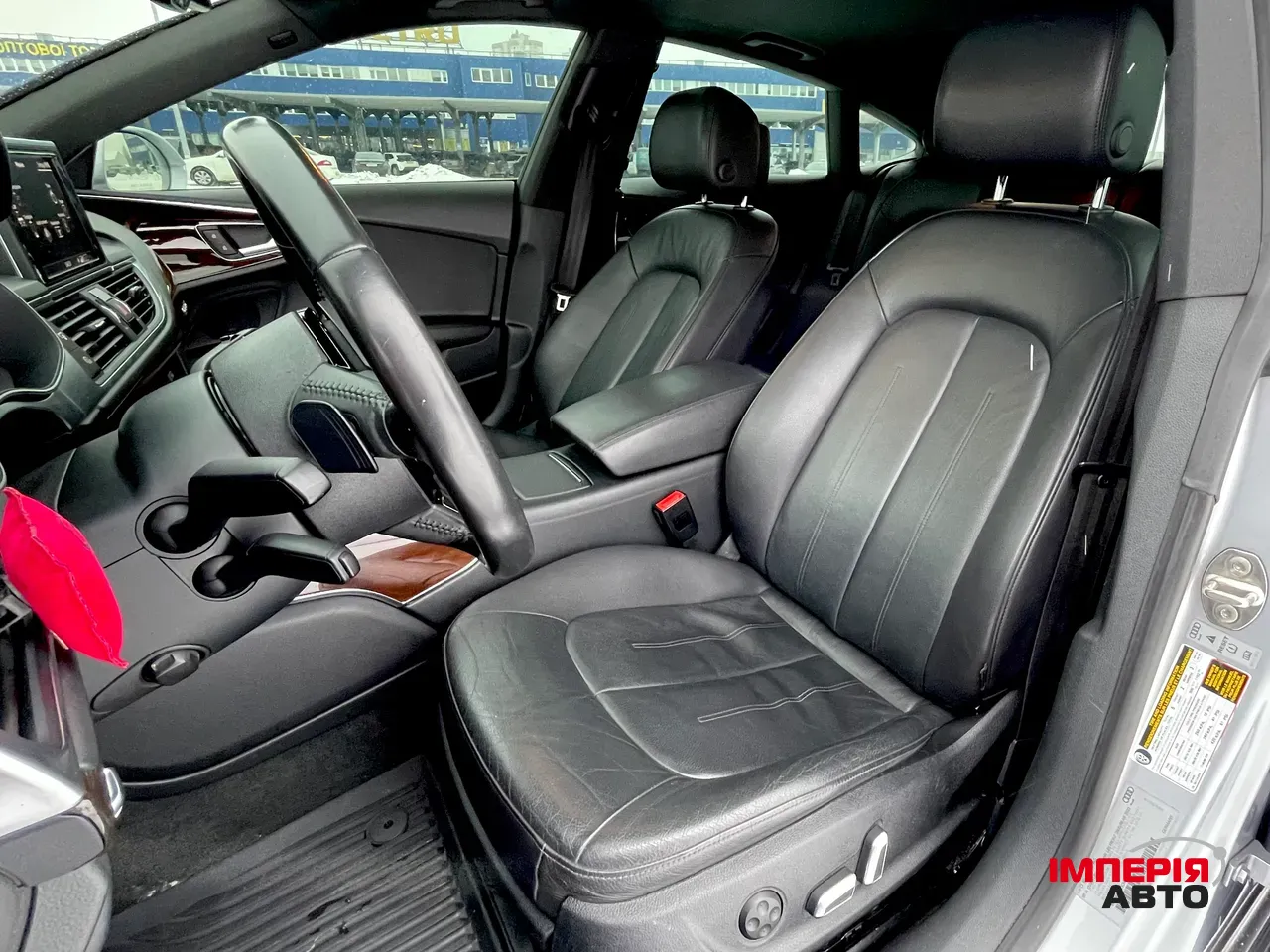 Audi A7 - фото 9