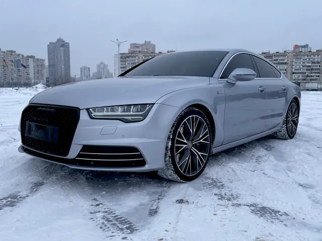 Audi A7 - фото 5
