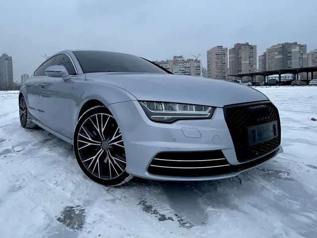 Audi A7 - фото 2