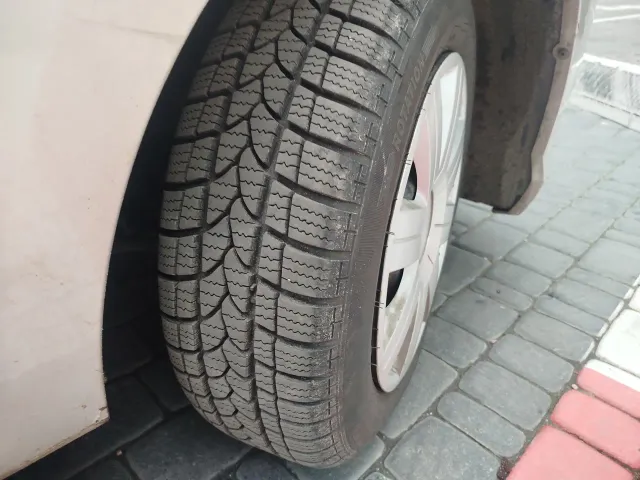 Renault Clio - фото 5