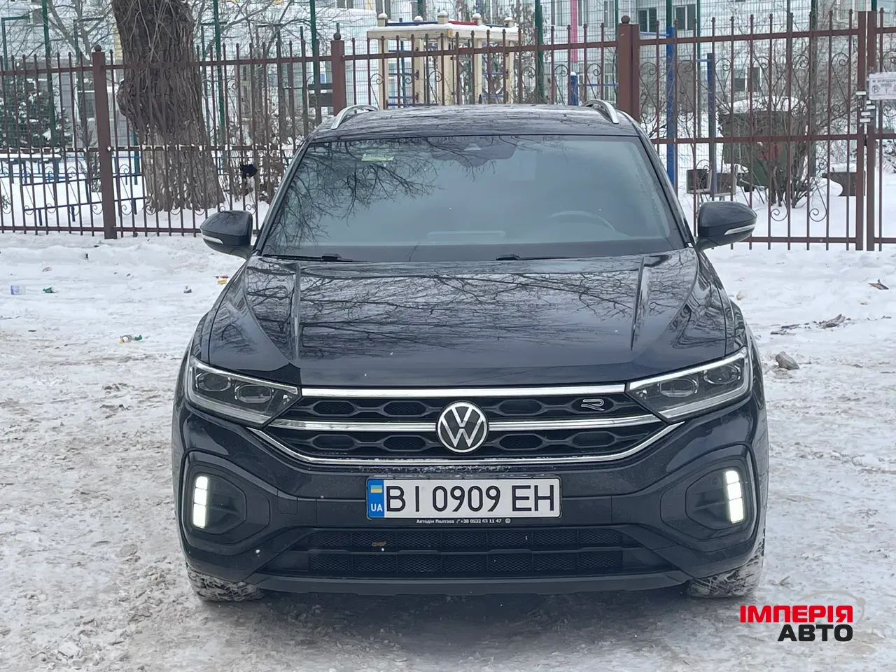 Volkswagen T-Roc - фото 1