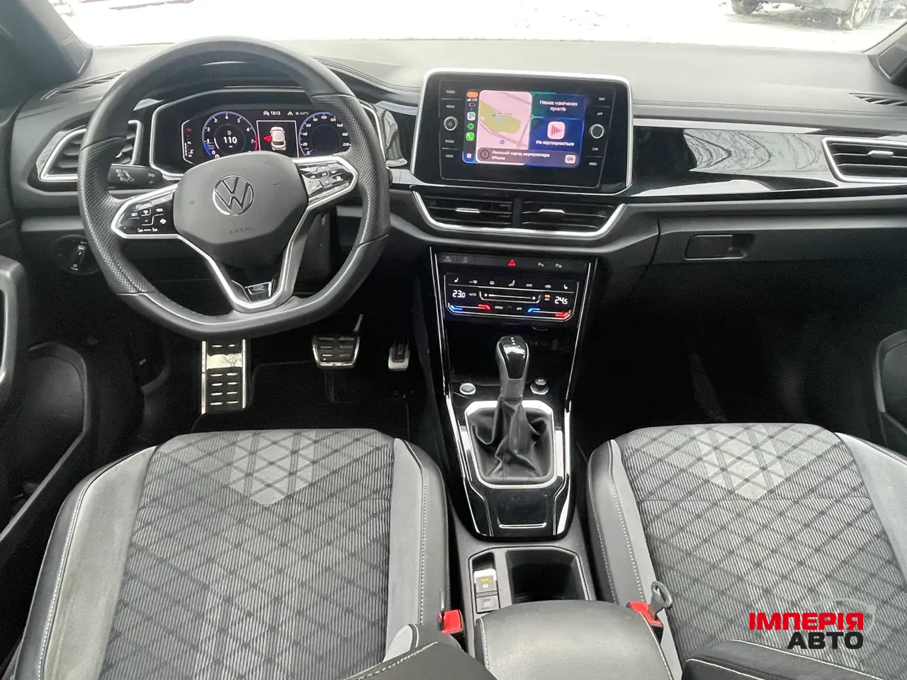 Volkswagen T-Roc - фото 4