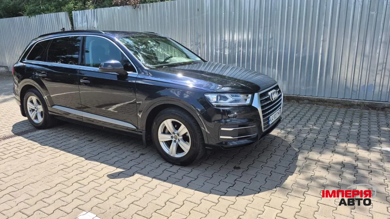 Audi Q7 - фото 37