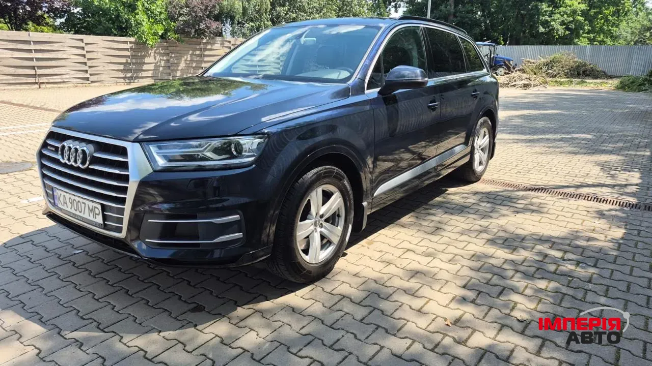 Audi Q7 - фото 40
