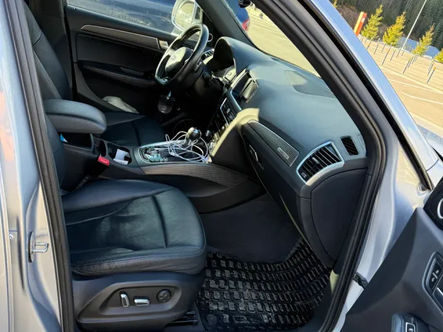 Audi SQ5 - фото 5