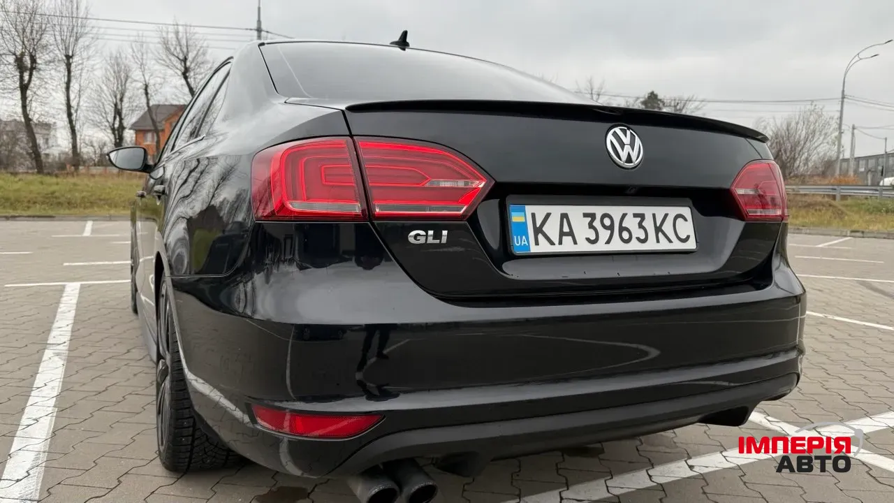 Volkswagen Jetta - фото 18