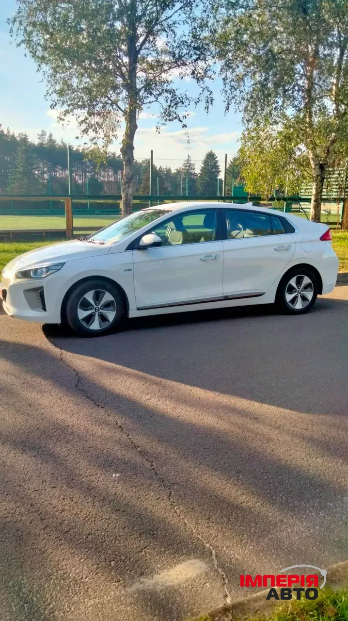 Hyundai IONIQ - фото 6