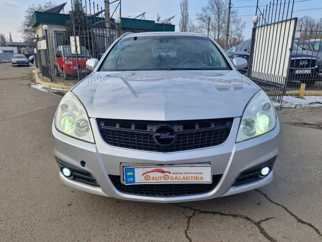 Opel Vectra - фото 3