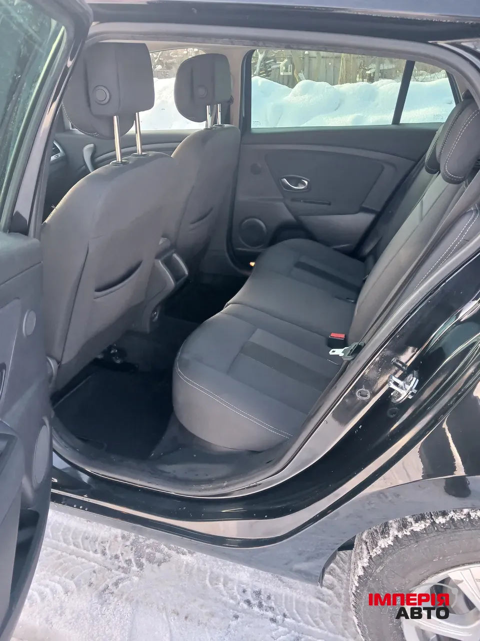 Renault Megane - фото 12